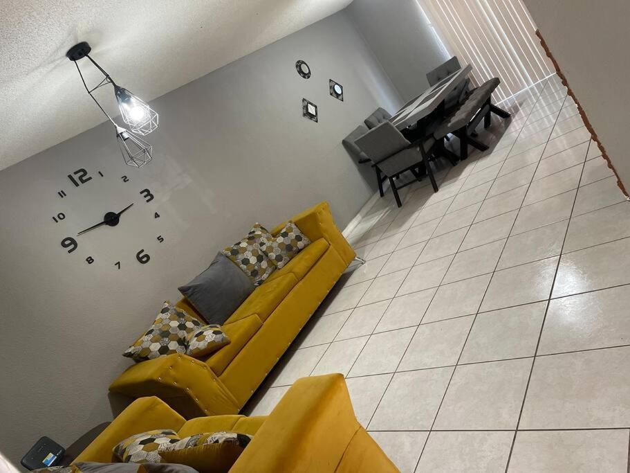 Casa Granada Cercana A Consulado Y Aeropuerto. Ciudad Juarez Dış mekan fotoğraf